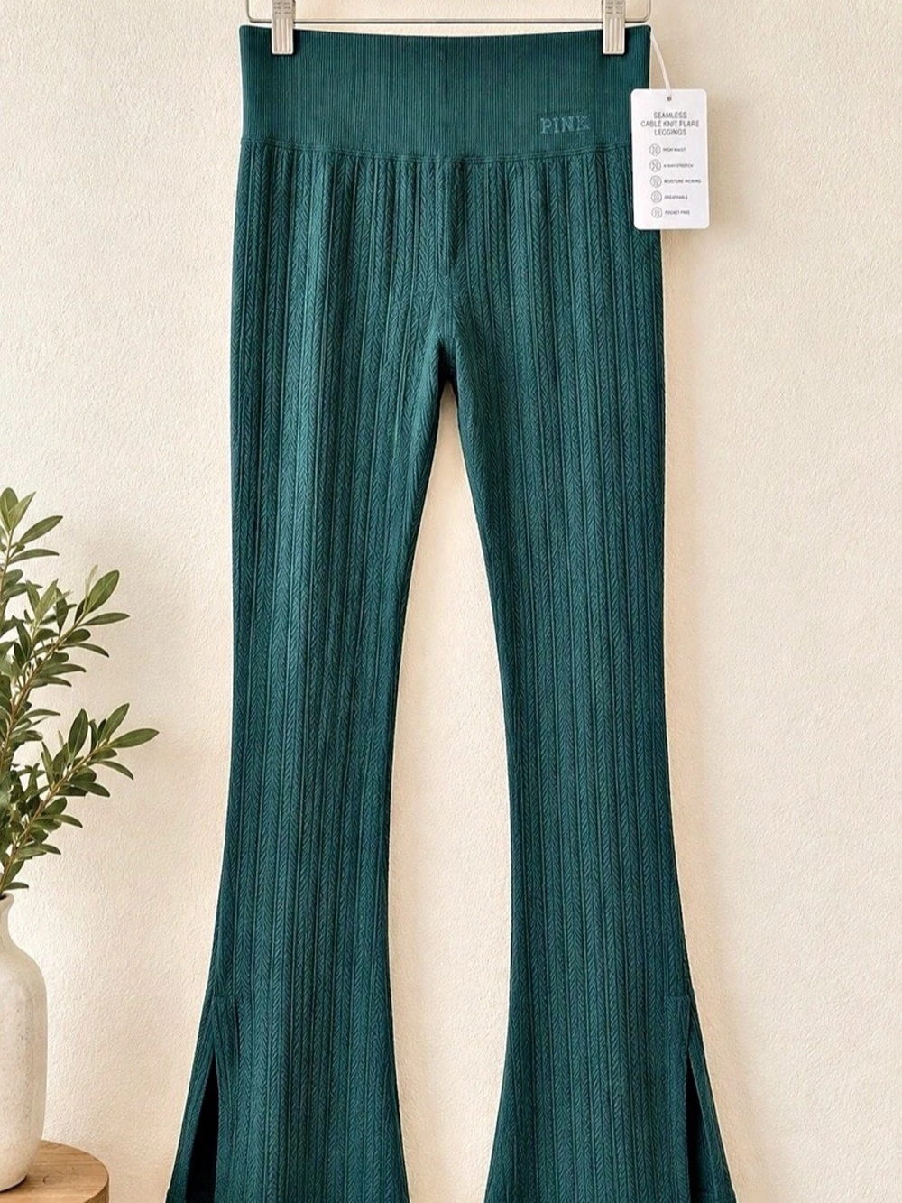 Pink Soft Seamless Cable Flare Leggings in Green